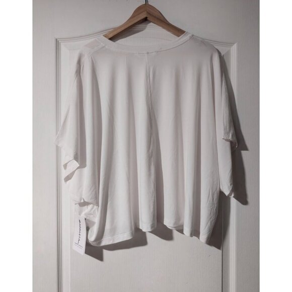 Athleta | Elemental Cropped Tee In White - Picture 5 of 14